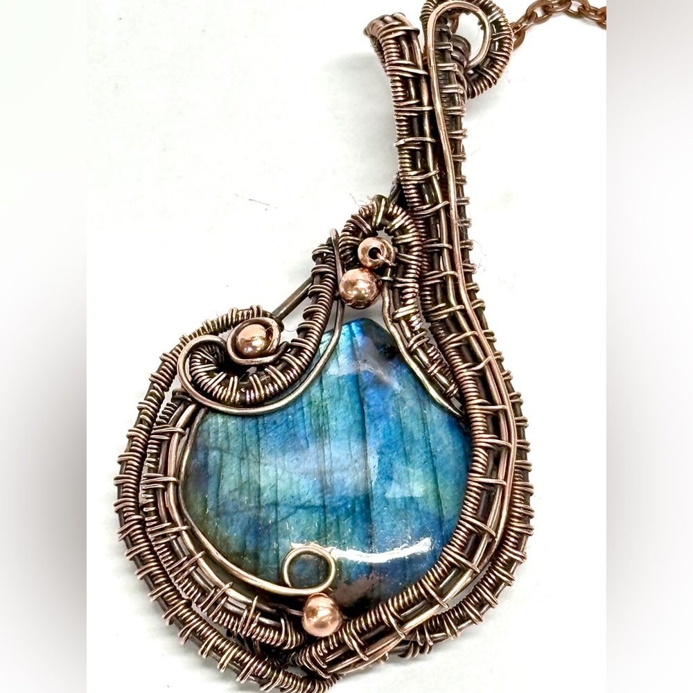 HAND CRAFTED Labradorite Wire Wrapped Copper Heady Statement Pendant Necklace - Picture 5 of 10